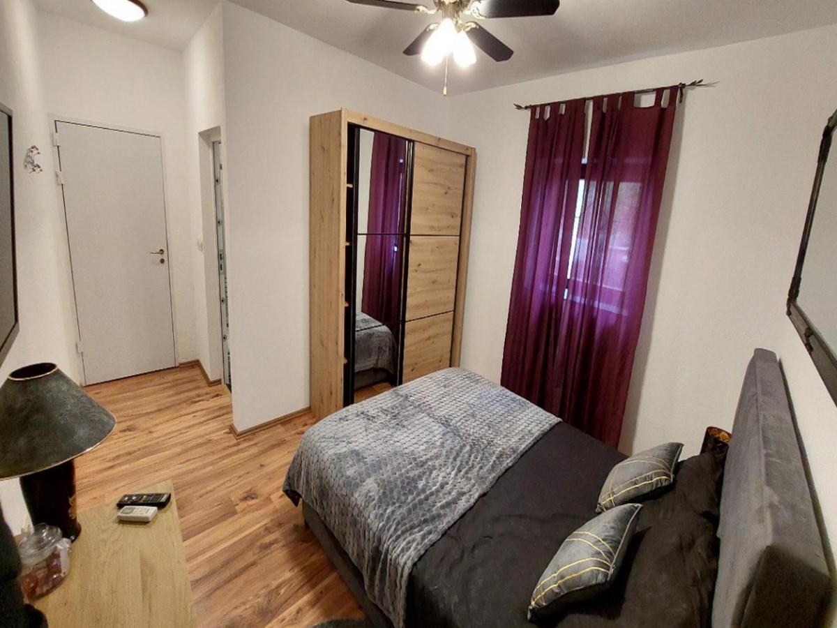 Rooms Argo Cres Exterior photo